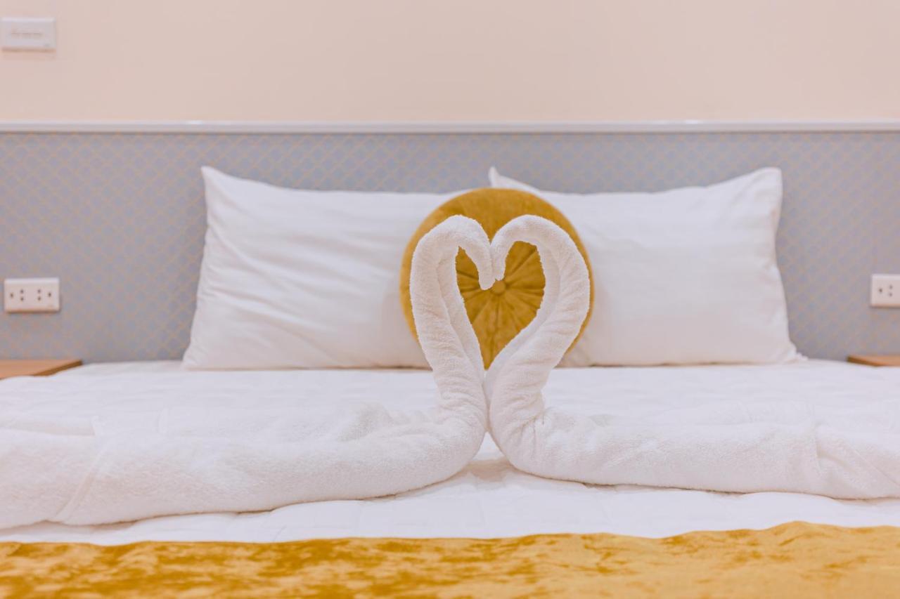 Golden Diamond Hotel ハノイ市 エクステリア 写真