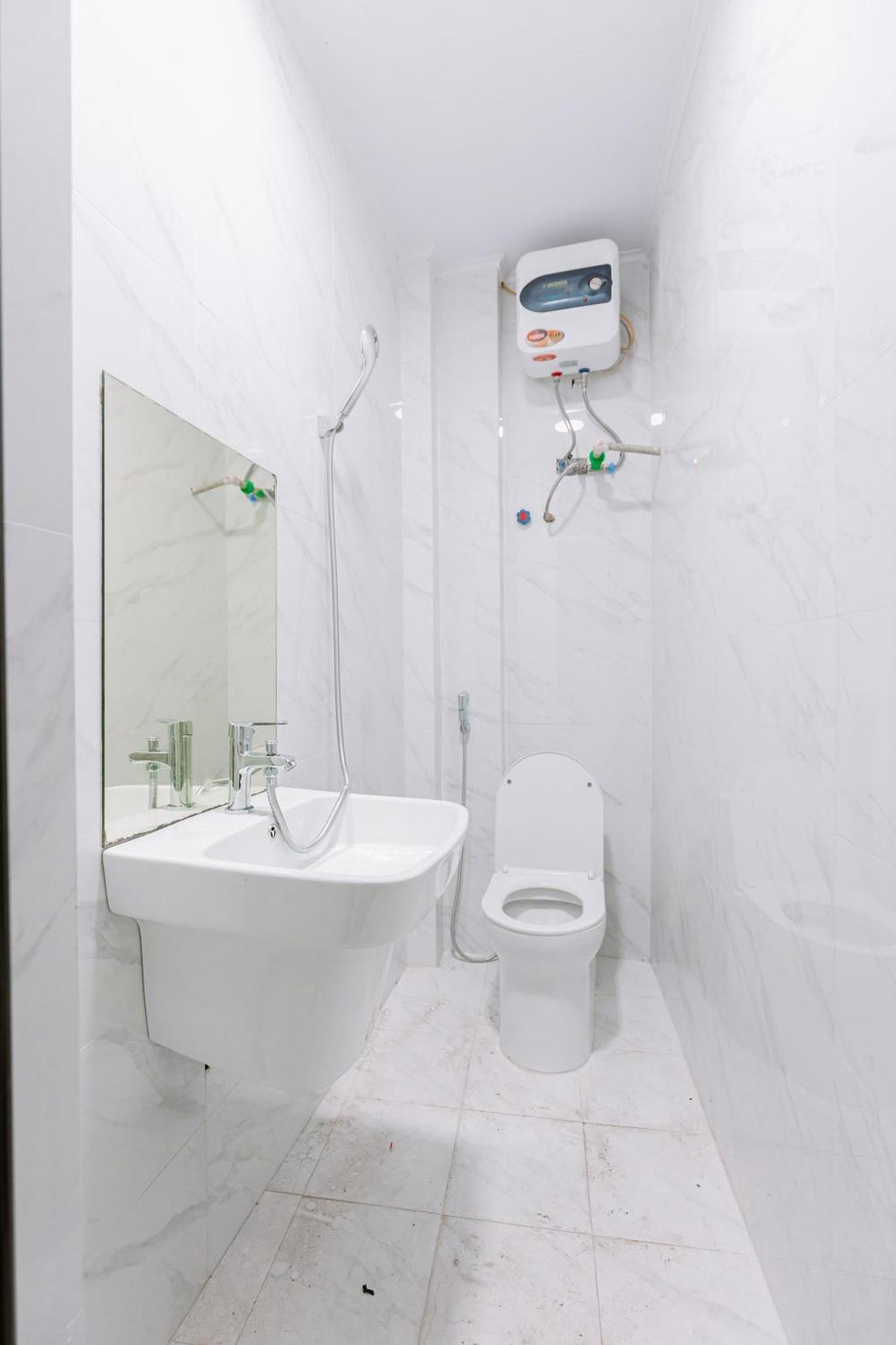 Golden Diamond Hotel ハノイ市 エクステリア 写真
